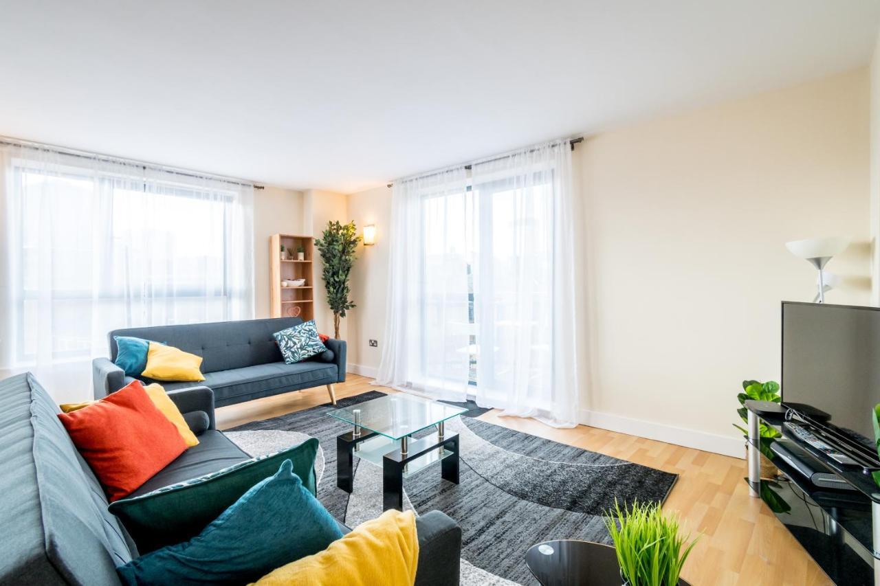 Spacious City 2 Bed, 2 Bath, Free Parking & Wifi Sheffield Buitenkant foto