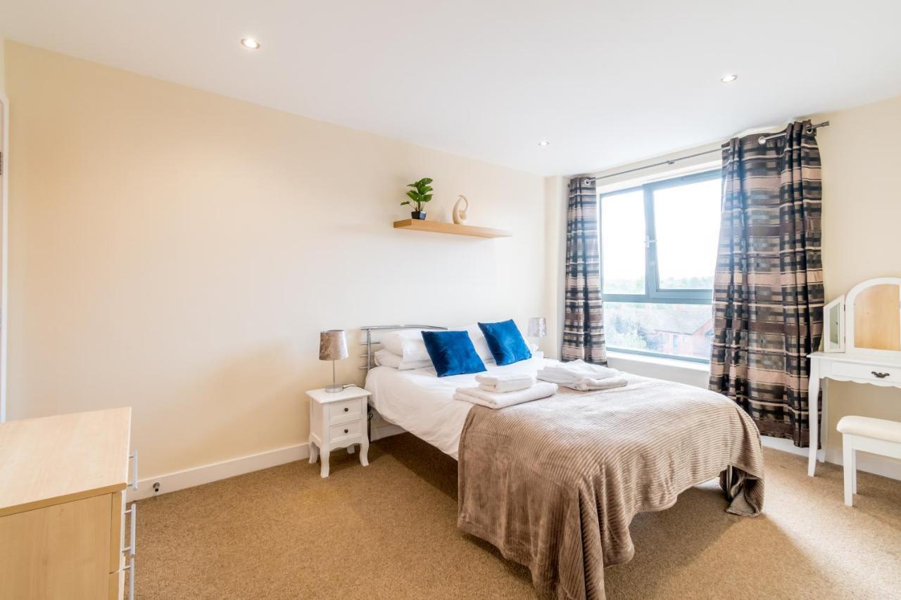 Spacious City 2 Bed, 2 Bath, Free Parking & Wifi Sheffield Buitenkant foto